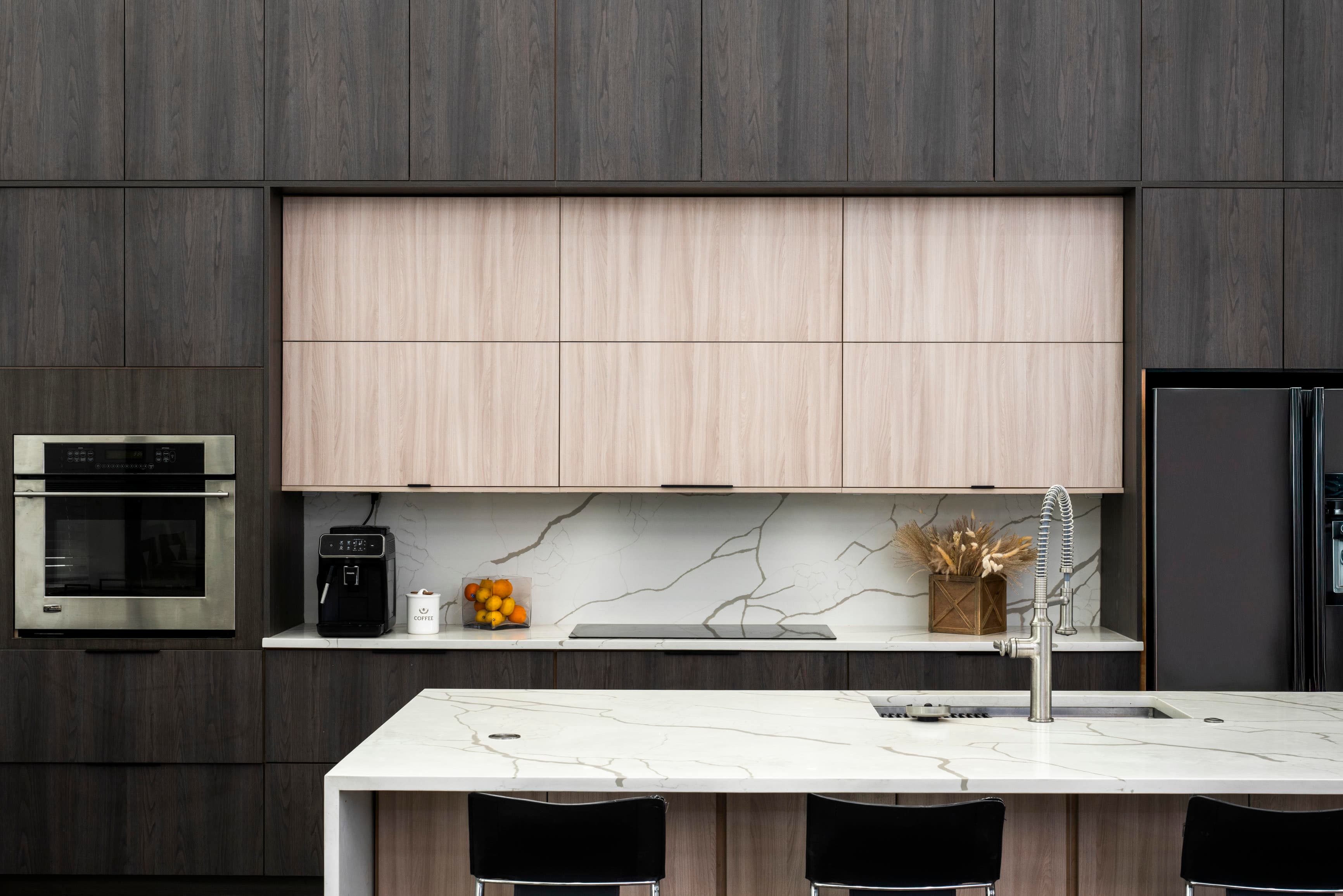 Kitchen showcase